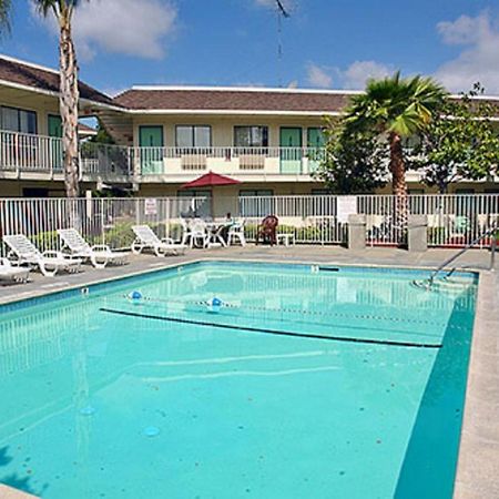 Motel 6 Vallejo - Maritime North Bagian luar foto