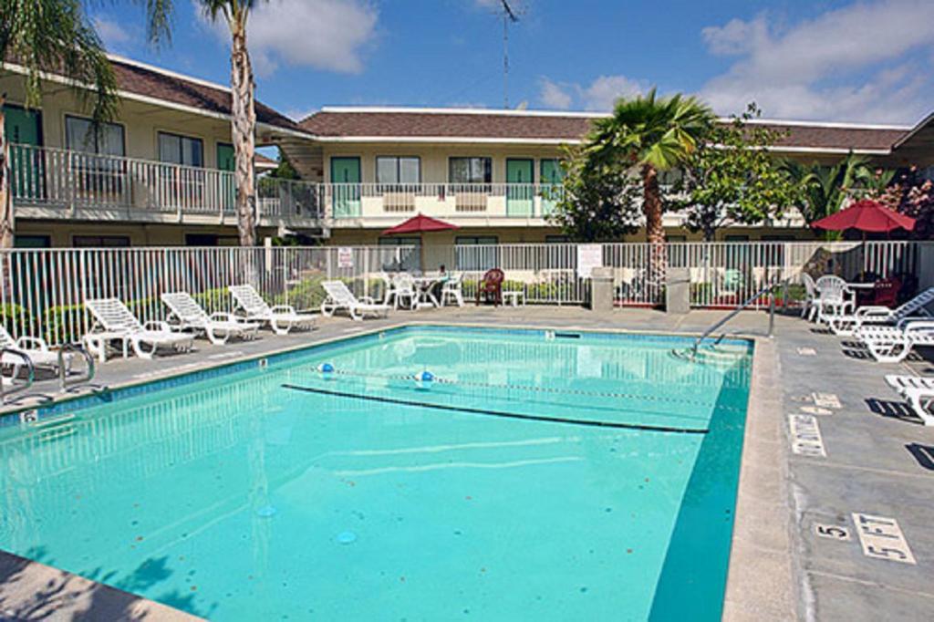 Motel 6 Vallejo - Maritime North Bagian luar foto